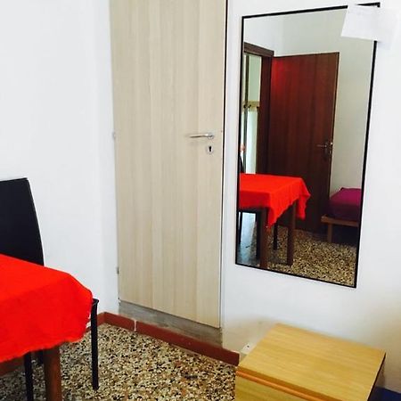 Casa Ale Bed and Breakfast Marghera Buitenkant foto